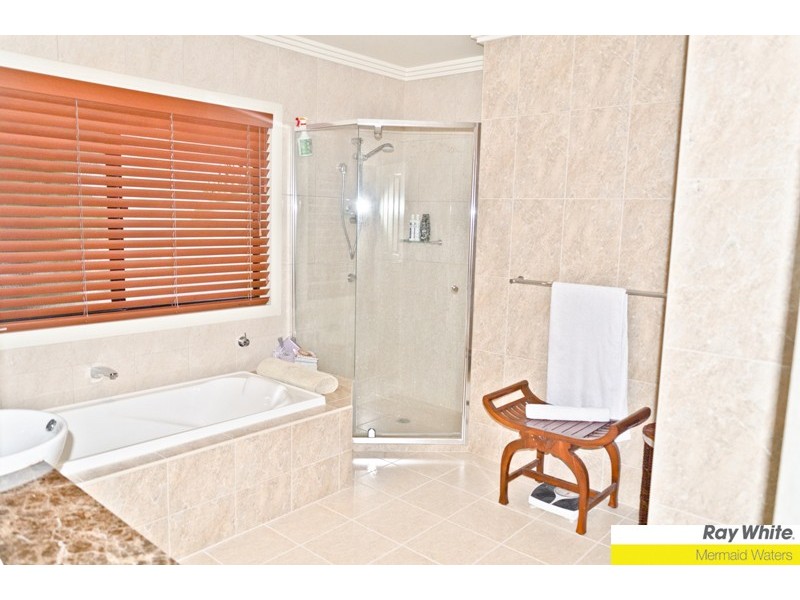 44 Bollard Circuit, Clear Island Waters QLD 4226