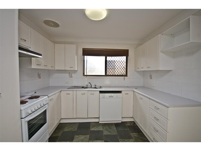 80 Rumrunner Street, Mermaid Waters QLD 4218