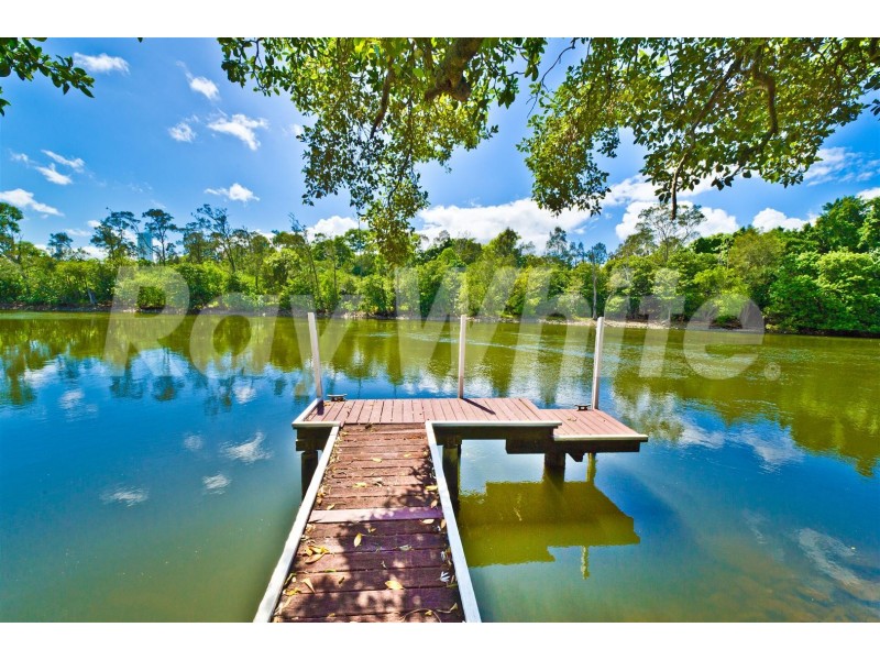 30 Karina Crescent, Broadbeach Waters QLD 4218