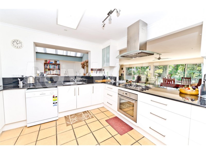 30 Karina Crescent, Broadbeach Waters QLD 4218