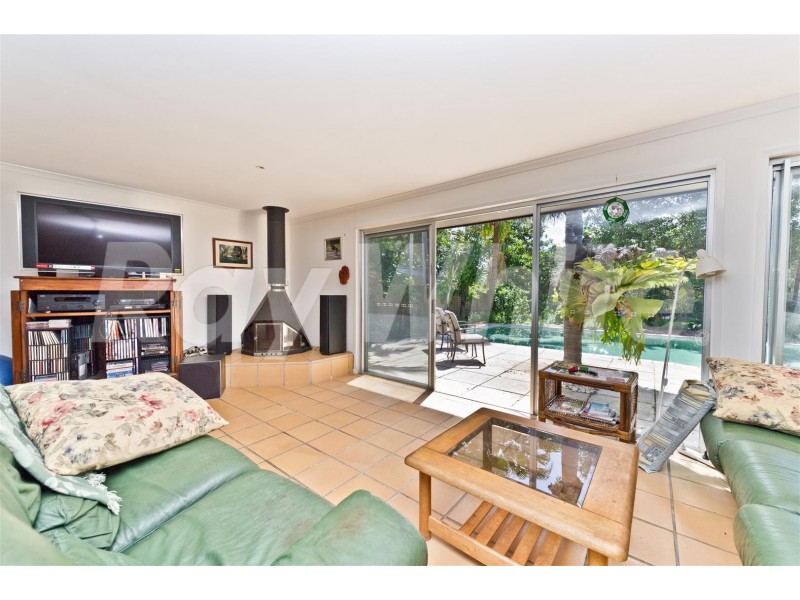 30 Karina Crescent, Broadbeach Waters QLD 4218