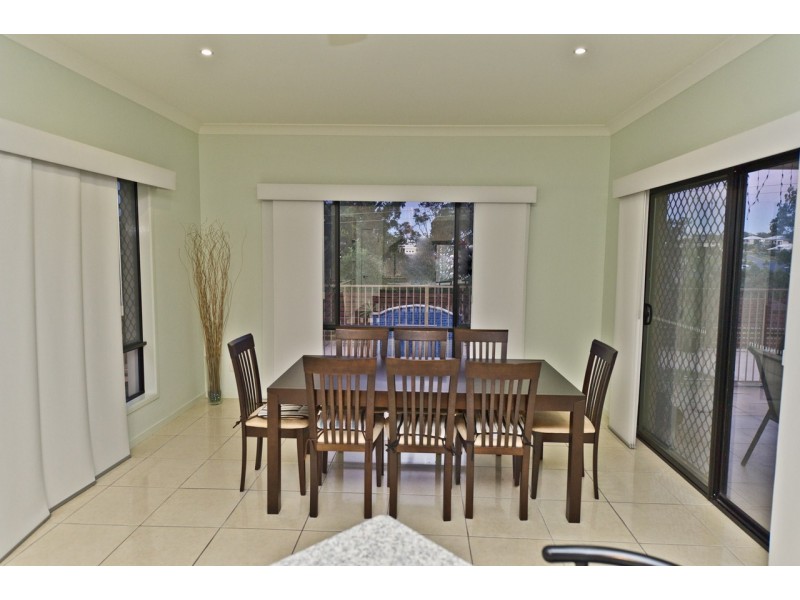15 Skyburnett St, Reedy Creek QLD 4227