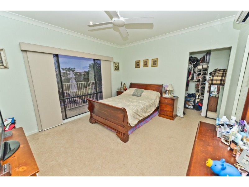 15 Skyburnett St, Reedy Creek QLD 4227
