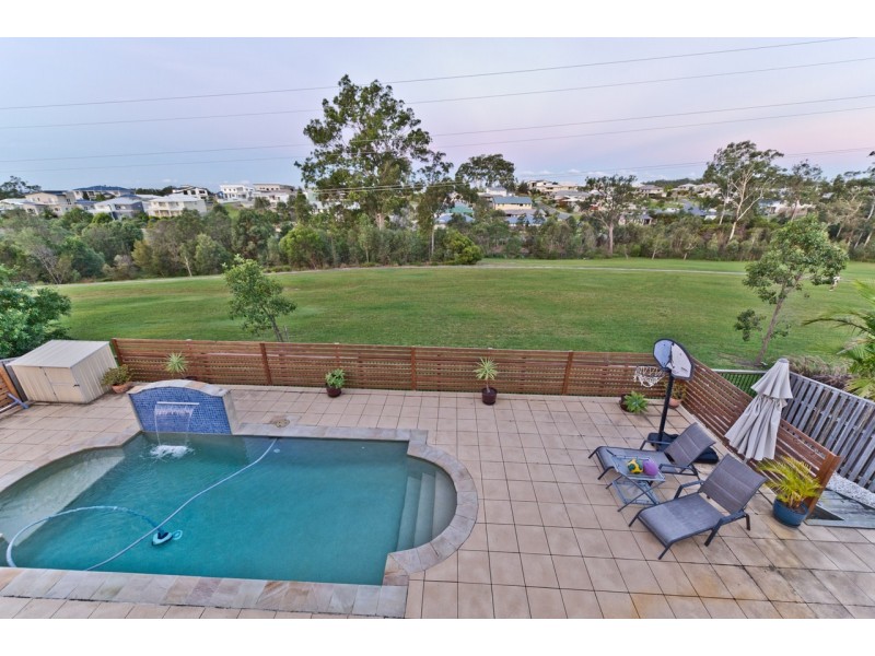 15 Skyburnett St, Reedy Creek QLD 4227