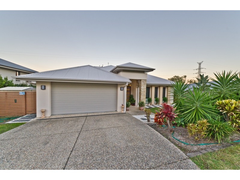 15 Skyburnett St, Reedy Creek QLD 4227