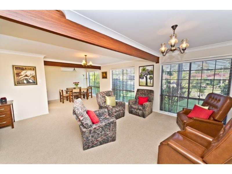 4 Kirribilli Ct, Robina QLD 4226