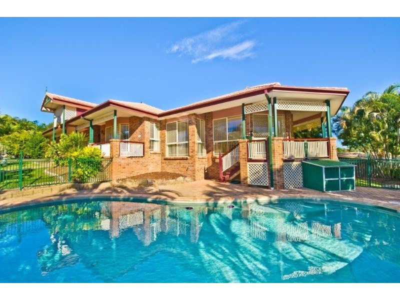 10 Rosebud St, Robina QLD 4226