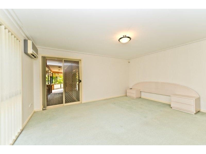10 Rosebud St, Robina QLD 4226