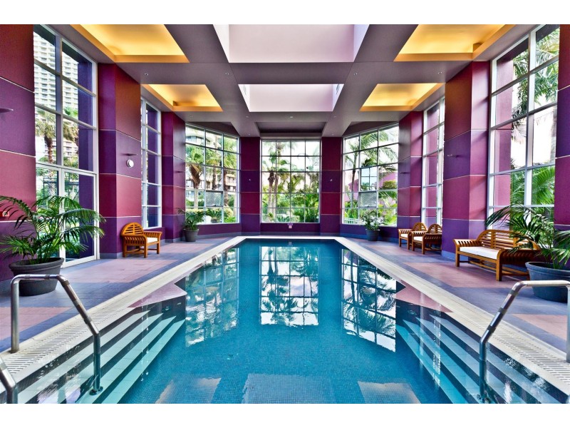 12 Commodore Drive, Paradise Waters QLD 4217