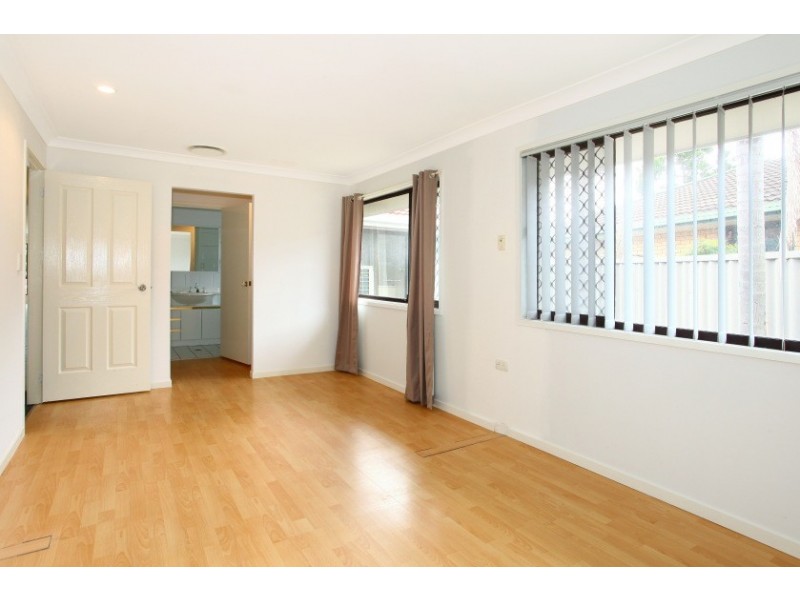 224 Sunshine Blvd, Mermaid Waters QLD 4218