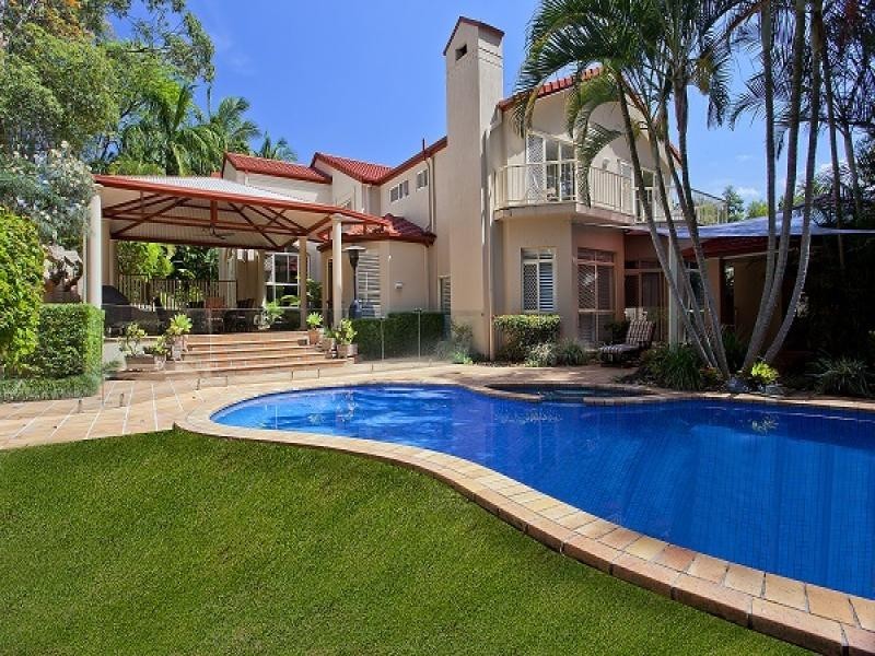 28 Banff Ct, Robina QLD 4226