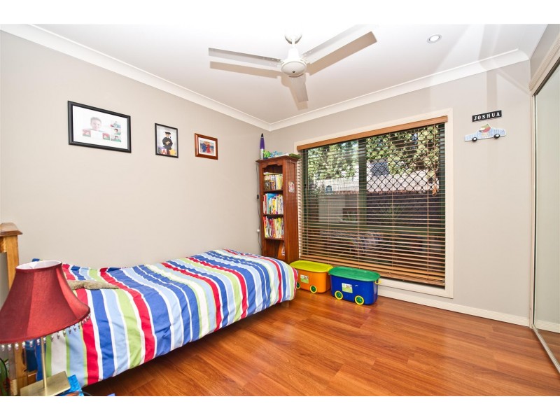 6 Manor Close, Robina QLD 4226