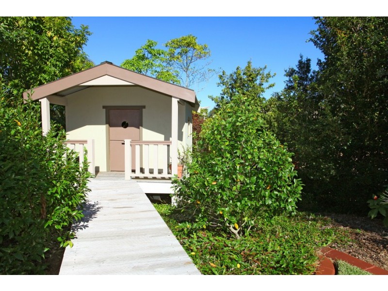 6 Sagitta Place, Robina QLD 4226