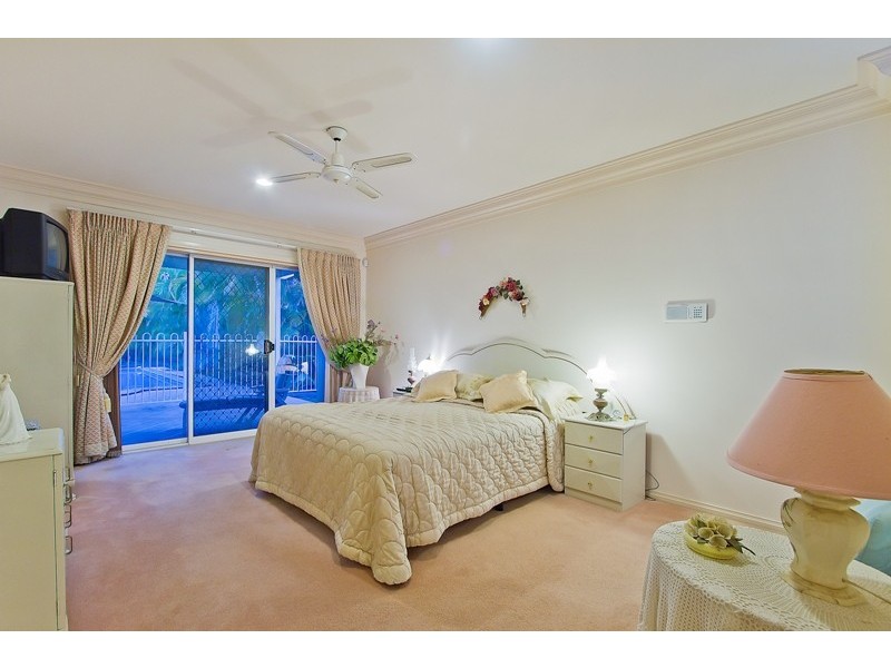 10 Julatten Drive, Robina QLD 4226