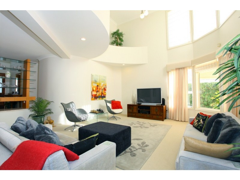 45 Kirralee Drive, Robina QLD 4226