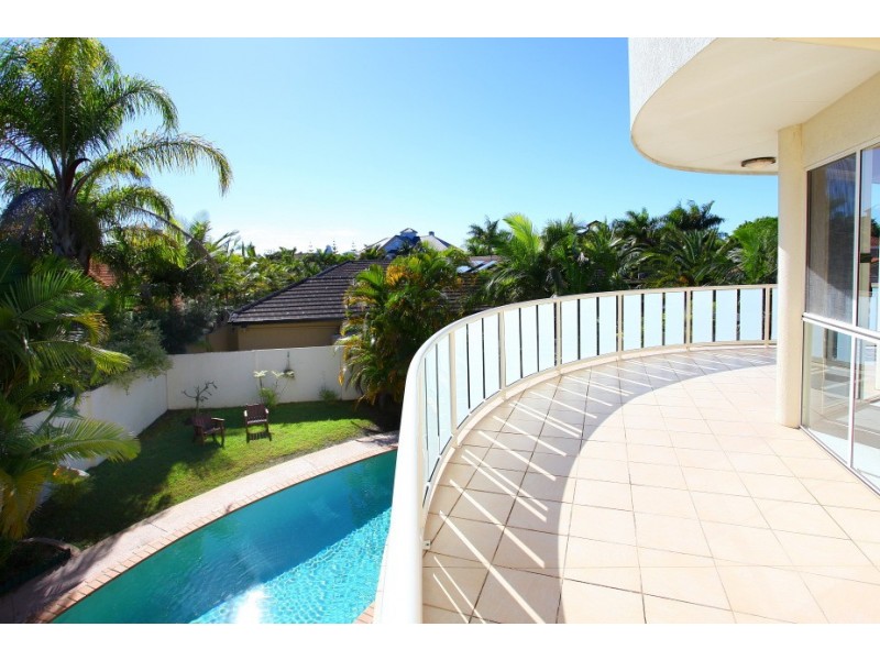 45 Kirralee Drive, Robina QLD 4226