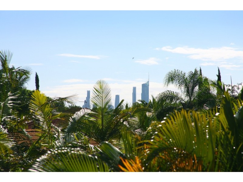 45 Kirralee Drive, Robina QLD 4226