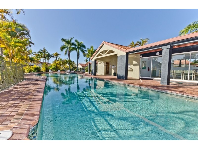 24 Ron Penhaligon Way, Robina QLD 4226