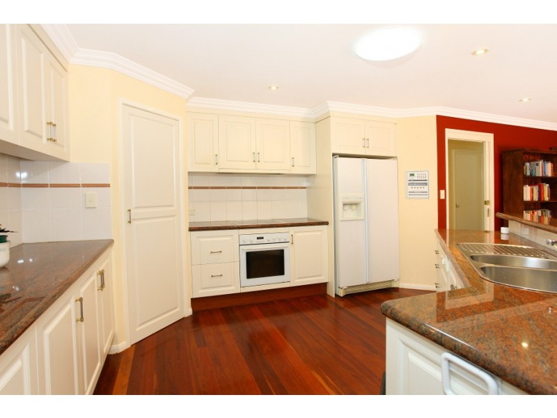 61 Glenmore Drive, Ashmore QLD 4214