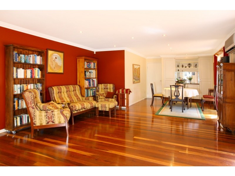 61 Glenmore Drive, Ashmore QLD 4214