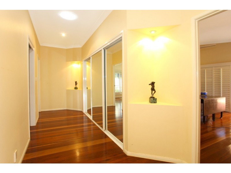 61 Glenmore Drive, Ashmore QLD 4214