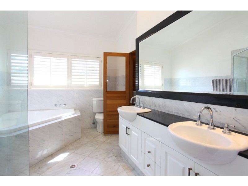 61 Glenmore Drive, Ashmore QLD 4214