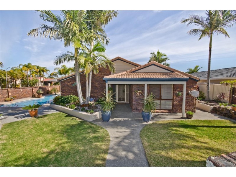 30 Newport Drive, Robina QLD 4226