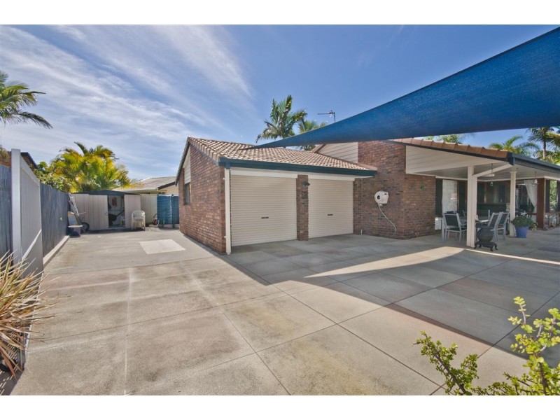 30 Newport Drive, Robina QLD 4226