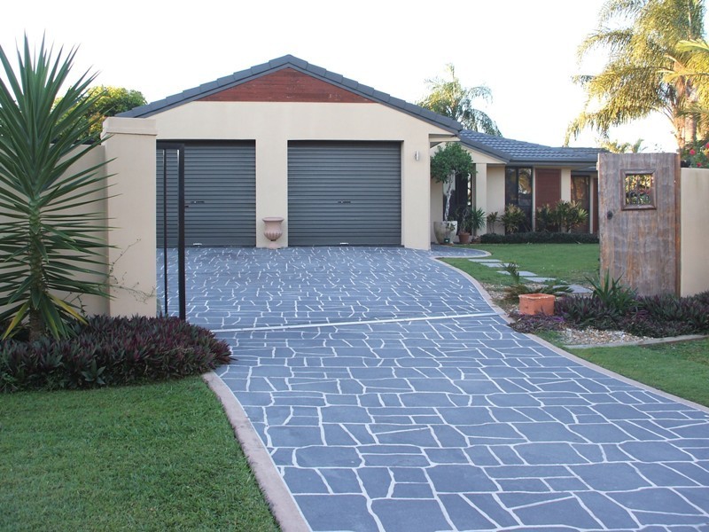54 Cayman Drive, Clear Island Waters QLD 4226