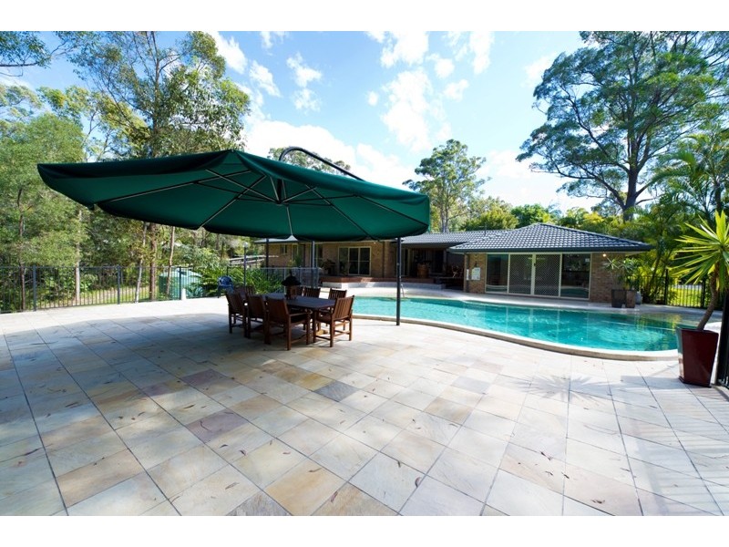 10 Lydford Close, Bonogin QLD 4213