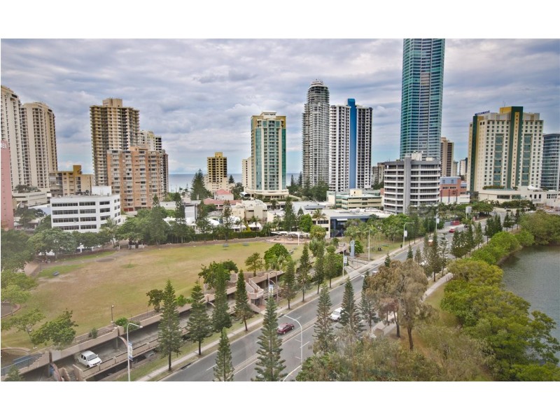 1110/70 Rememberance Drive, Surfers Paradise QLD 4217