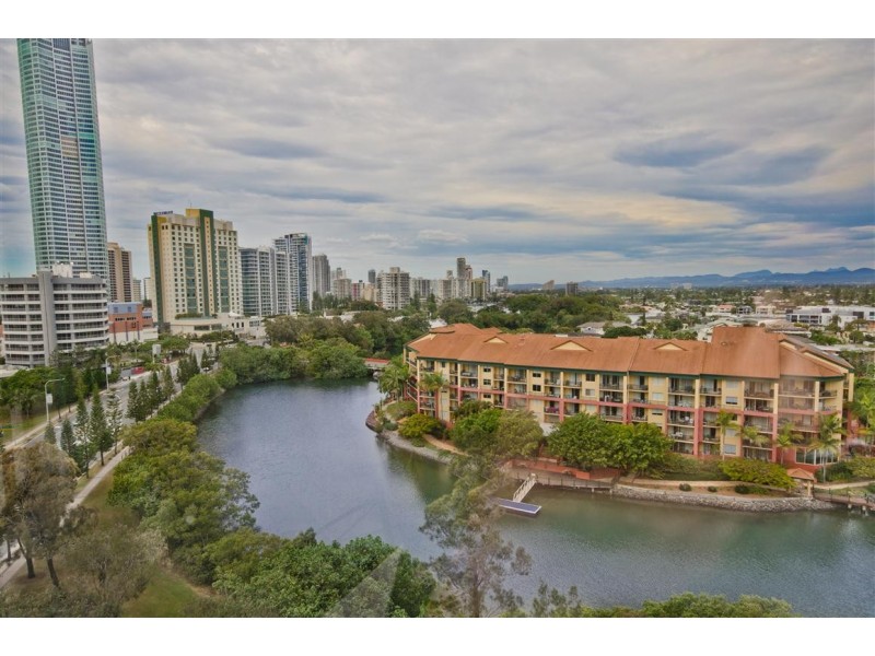 1110/70 Rememberance Drive, Surfers Paradise QLD 4217