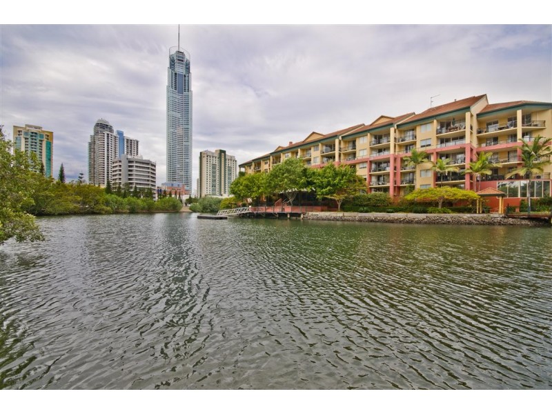 1110/70 Rememberance Drive, Surfers Paradise QLD 4217