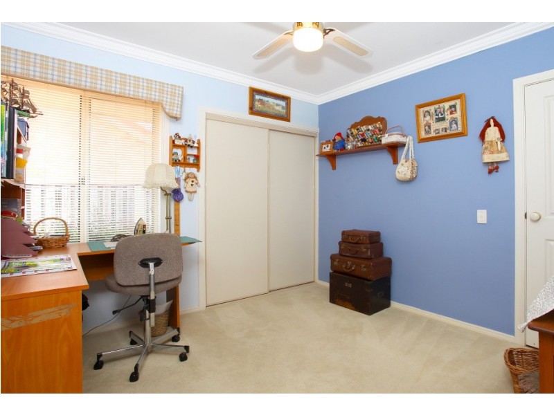 15 Port Jackson Blvd, Clear Island Waters QLD 4226