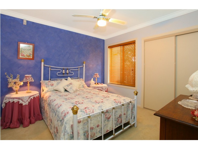 15 Port Jackson Blvd, Clear Island Waters QLD 4226