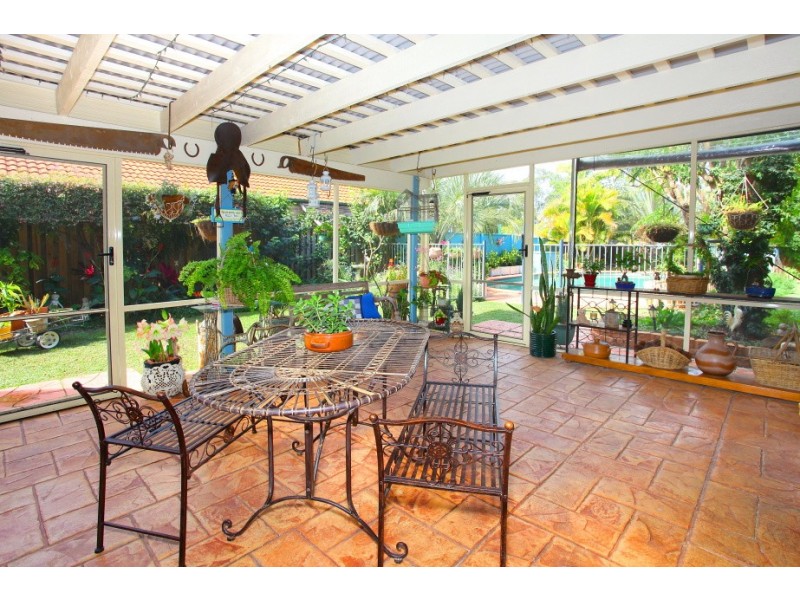 15 Port Jackson Blvd, Clear Island Waters QLD 4226