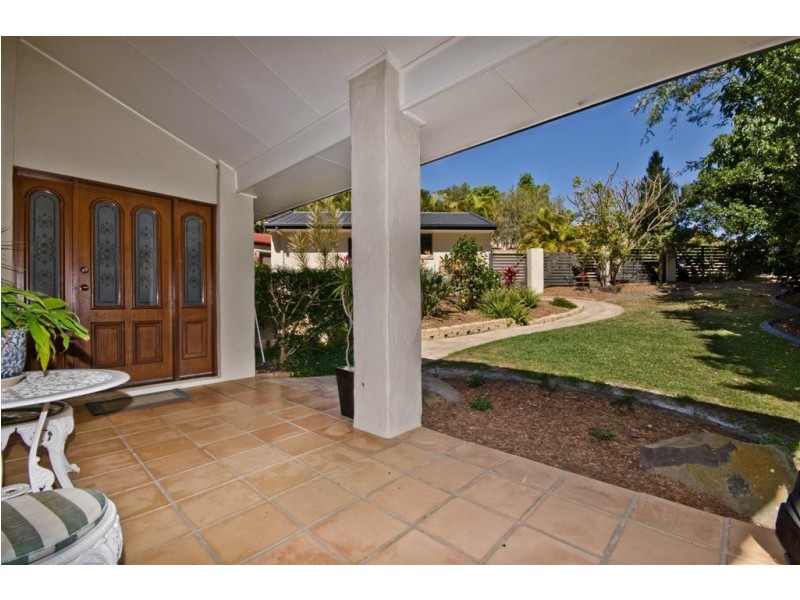 26 Banff Ct, Robina QLD 4226