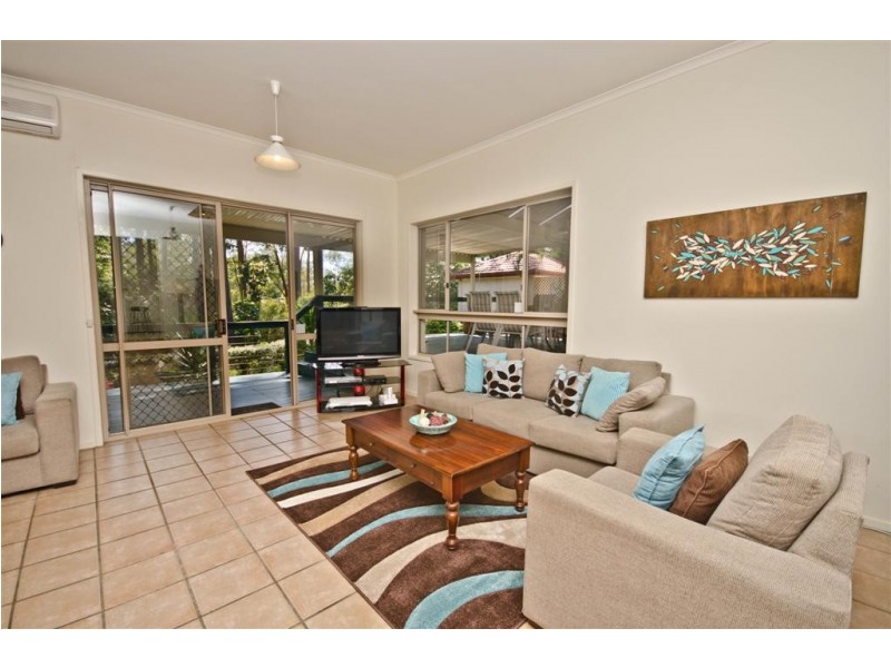 26 Banff Ct, Robina QLD 4226