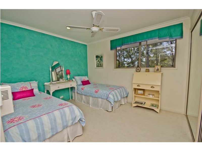 26 Banff Ct, Robina QLD 4226