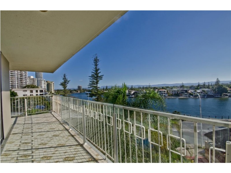 33 Thornton Towers, Surfers Paradise QLD 4217