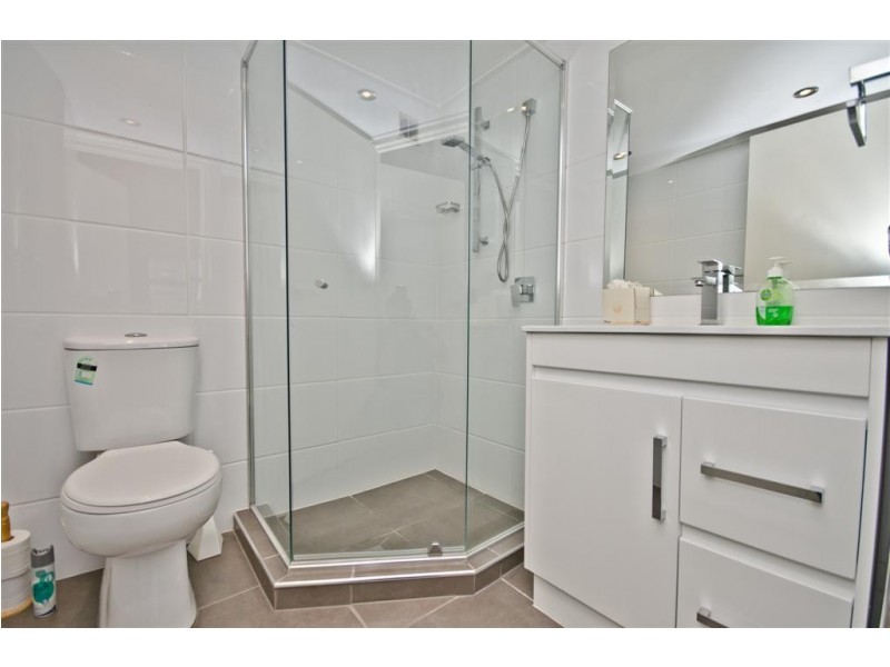 33 Thornton Towers, Surfers Paradise QLD 4217