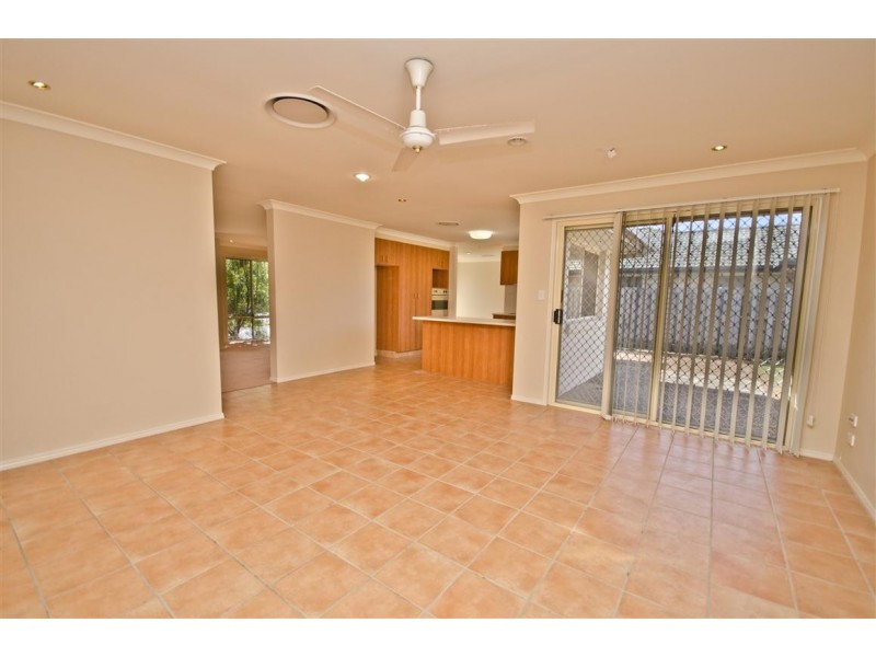 14 Eugene Drive, Varsity Lakes QLD 4227