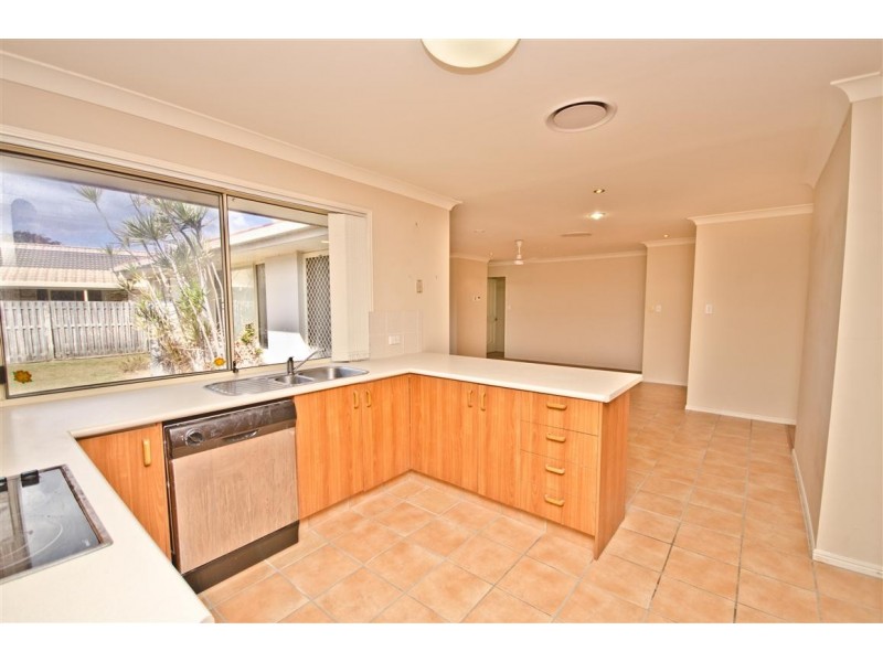 14 Eugene Drive, Varsity Lakes QLD 4227