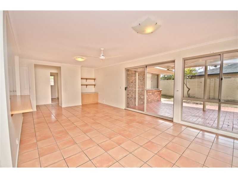 24 Cayman Drive, Clear Island Waters QLD 4226