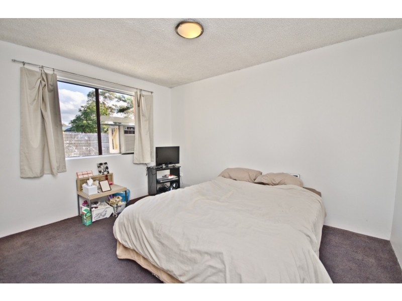 3 / 14 Oceanic Drive, Mermaid Waters QLD 4218