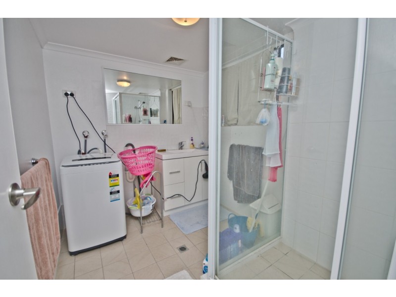 3 / 14 Oceanic Drive, Mermaid Waters QLD 4218