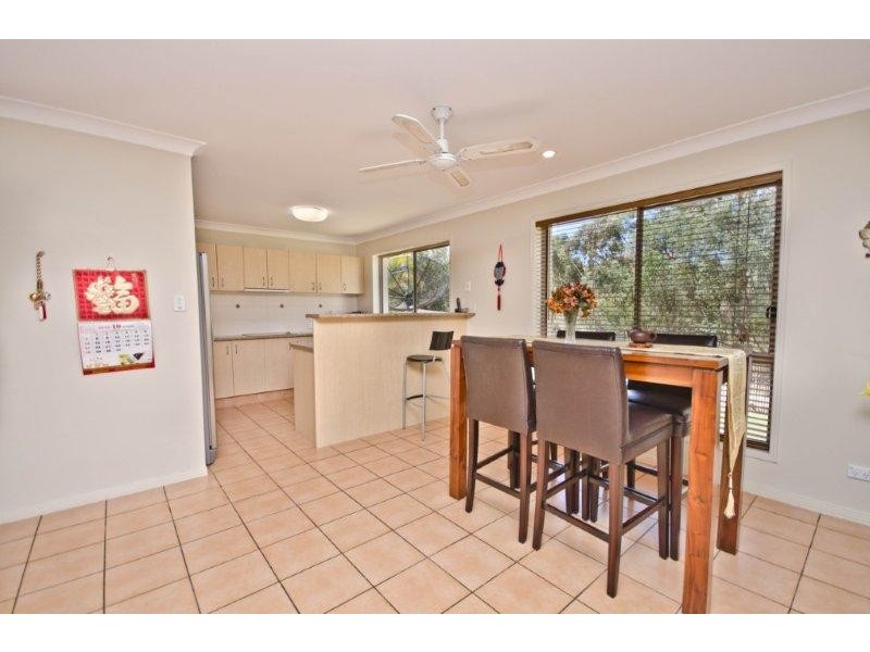18 Golden Bear Drive, Arundel QLD 4214