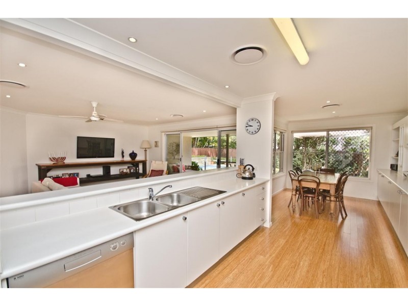 10 Banff Ct, Robina QLD 4226