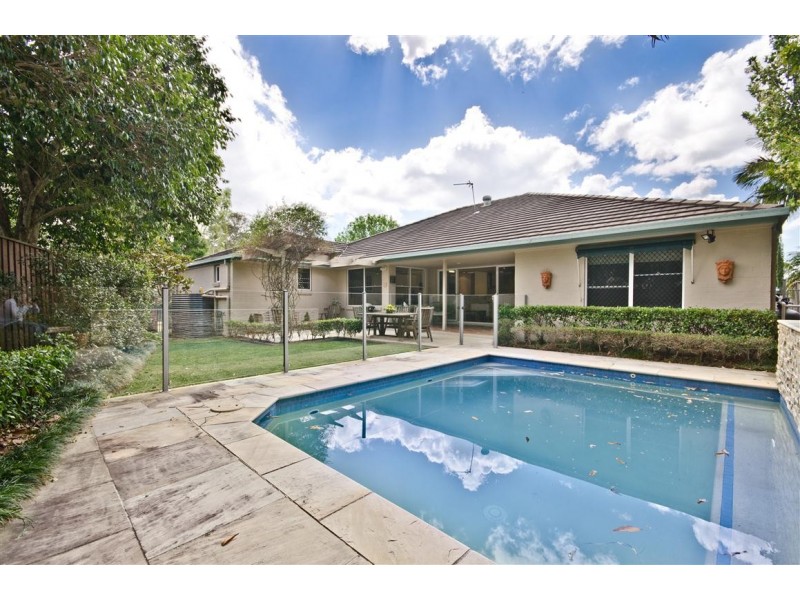 10 Banff Ct, Robina QLD 4226