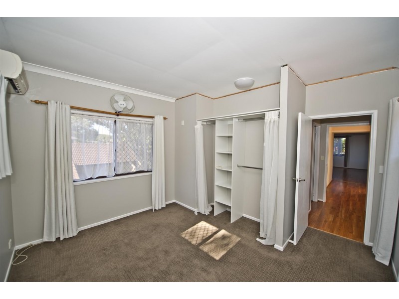 14 Waneroo Court, Mermaid Waters QLD 4218